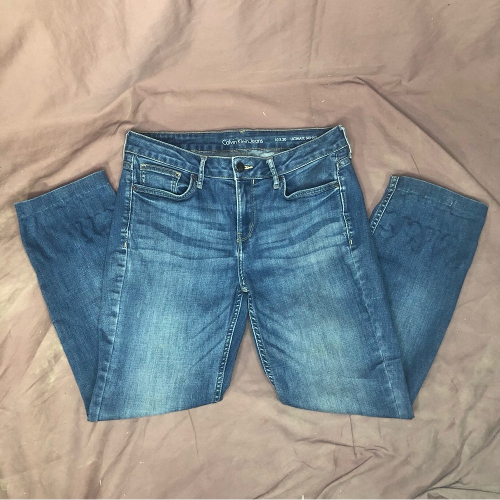 Calvin Klein Jeans Women's 10x30 Size Medium Blue Jeans